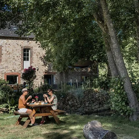 Le Moulin Des Forges Guest house